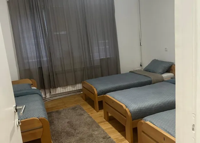 Elma Apartments